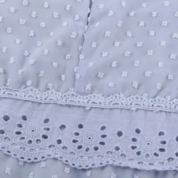 ♥️New boutique swiss dot flutter sleeve top - Picture 4 of 14